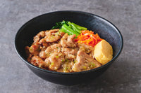 ガーリックとグリルオイル香る ネギ塩豚カルビ丼